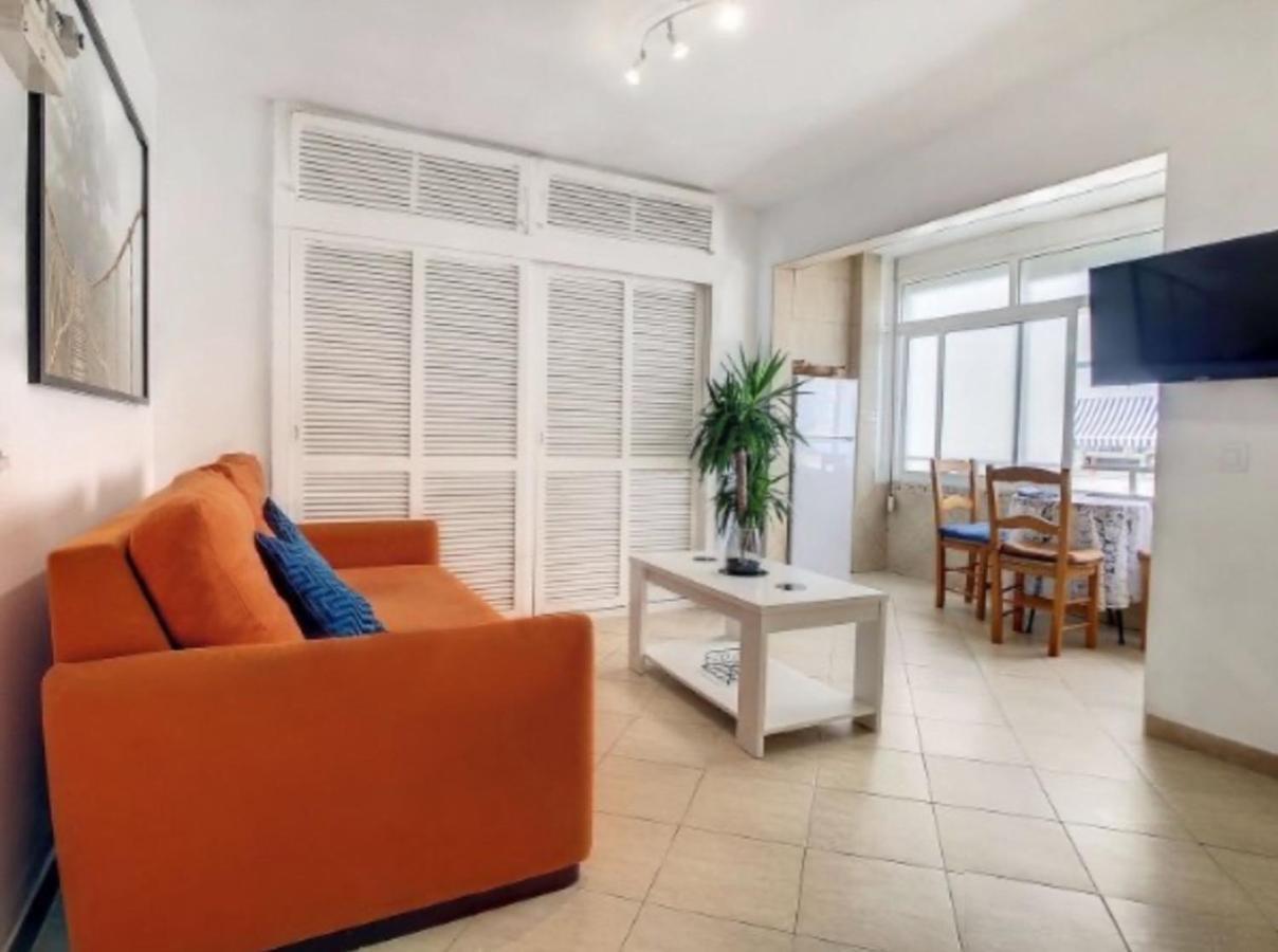 Urban&Vacay! Suite - Torremolinos City Centre Ngoại thất bức ảnh