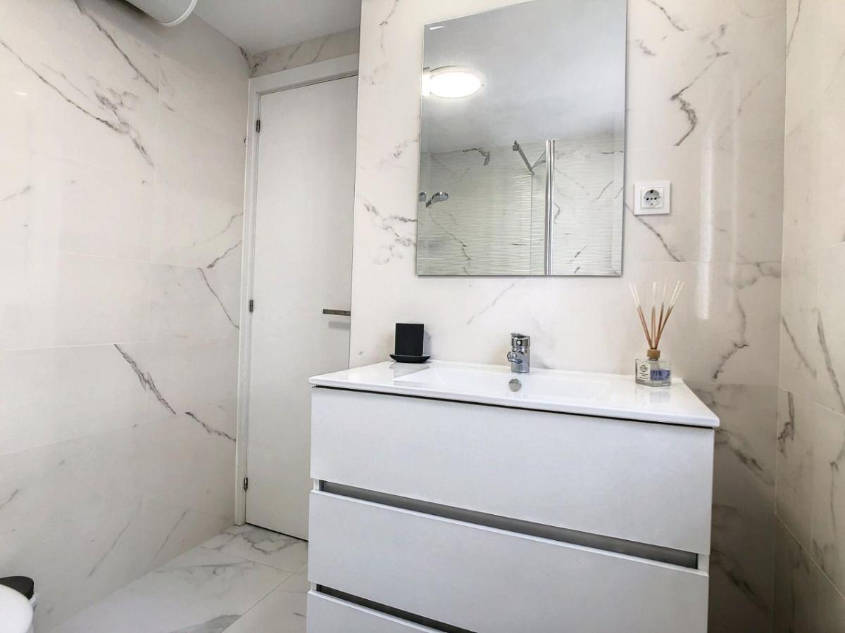 Urban&Vacay! Suite - Torremolinos City Centre Ngoại thất bức ảnh